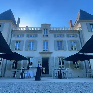https://chateau-de-la-bousquetarie.midi-pyreneeshotels.com